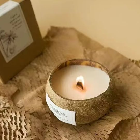 Home Fragrance Essence - 天然ココナッツシェル香りのキャンドル、アロマセラピー植物エッセンシャルオイルキャンドル、インスタイルホームアンビエントデコレーションオーナメント