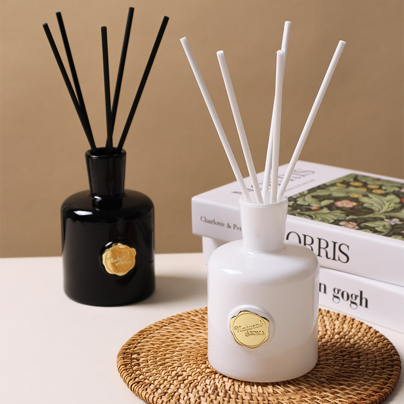 Reed Diffuser Set - 200MLフレームレスリードディフューザーアロマセラピーセット、室内家庭用、リビングルームの高級フレグランス装飾