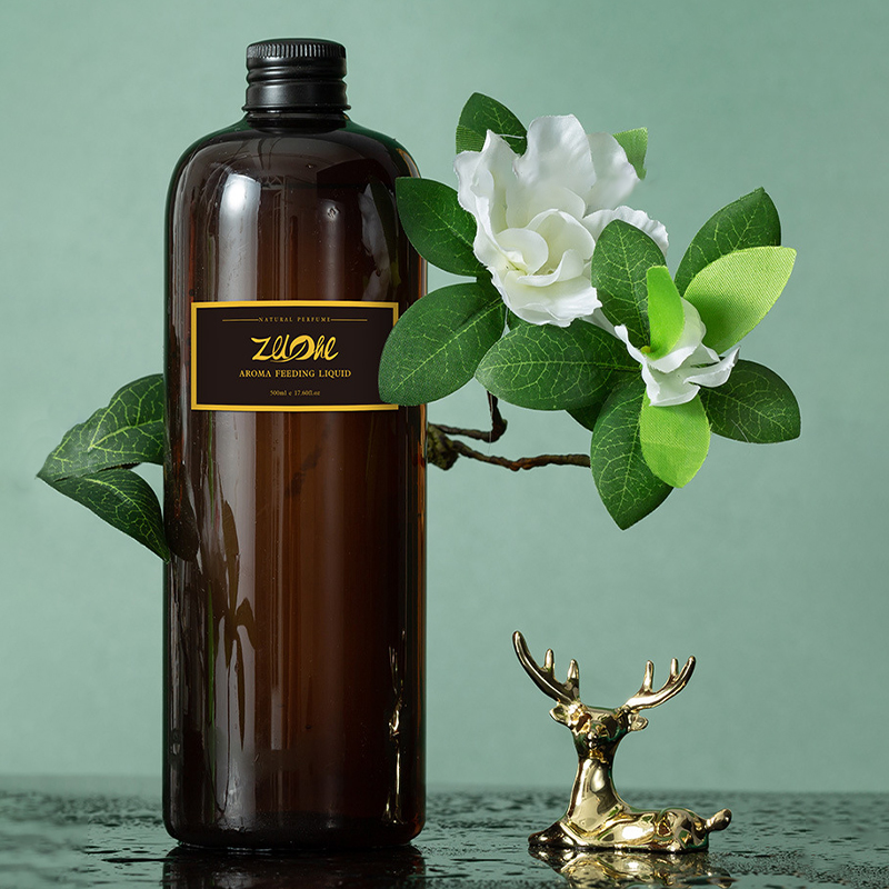 アロマディフューザー用詰め替え液 火を使わないアロマ エッセ - Home Fragrance Rituals のレビューと価格