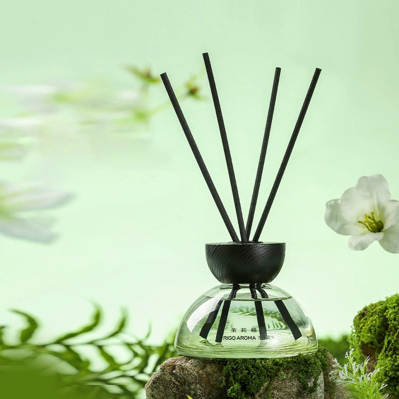 200 ミリリットルリードディフューザーボトルエッセンシャル - Reed Diffuser Set のレビューと価格