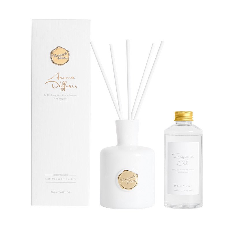 200MLフレームレスリードディフューザーアロマセラピーセッ - Reed Diffuser Set のレビューと価格